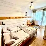 Gronik Bed & Breakfast *