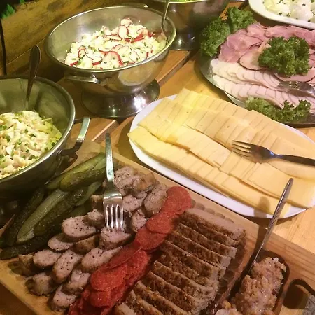 Oda ve Kahvaltı Gronik